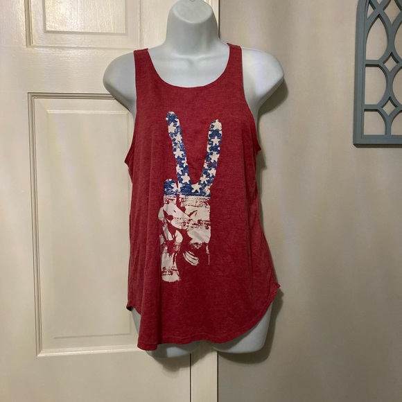 Weekend Soul Tops - Red Peace Sign Graphic Tank Top